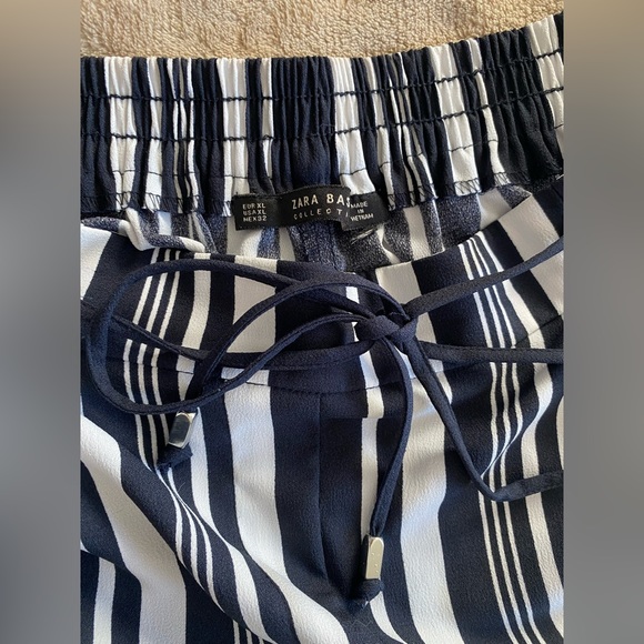 Pants with black and white stripes. Zara. Size XL. - Picture 3 of 3